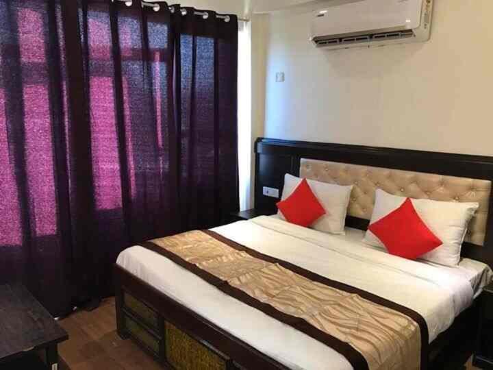 Hotel Amber Palace دهرادون المظهر الخارجي الصورة